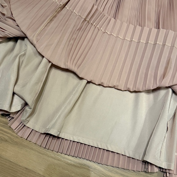 J. Crew Soft Pink accordion Pleated full  Skirt - Picture 4 of 6